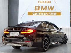 BMW 5 Series 530Li Luxury M Sport Package - ფოტო 7
