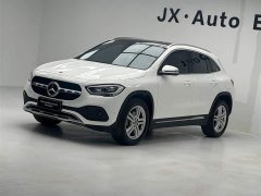 Mercedes-Benz GLA 180 - ფოტო 1