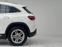 Mercedes-Benz GLA 180 - ფოტო 11