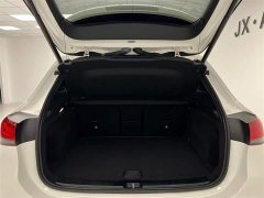 Mercedes-Benz GLA 180 - ფოტო 12
