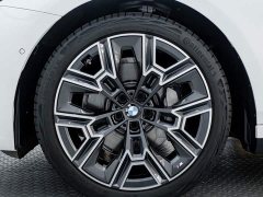 BMW 5 Series 530Li Luxury M Sport Package - ფოტო 10