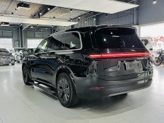Li Auto L9 2023 Pro - ფოტო 6