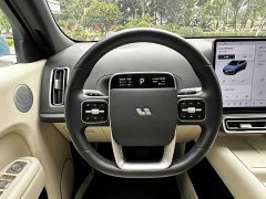 Li Auto L7 Pro - ფოტო 17