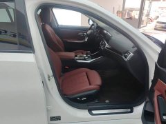 BMW 3 Series 2022 320i M Sport Package - ფოტო 8