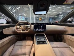 Avatr 12 2026 Ultra Pure Electric AWD - ფოტო 18