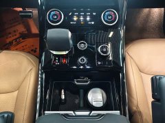 Land Rover Range Rover Sport 400PS Dynamic SE - ფოტო 14