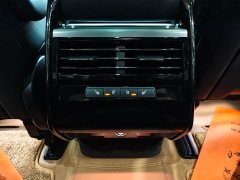 Land Rover Range Rover Sport 400PS Dynamic SE - ფოტო 18