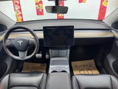 Tesla Model Y Long Range All-Wheel Drive - ფოტო 10