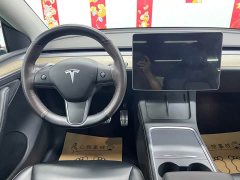 Tesla Model Y Long Range All-Wheel Drive - ფოტო 11