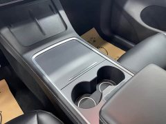 Tesla Model Y Long Range All-Wheel Drive - ფოტო 18