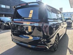 FAW Red Flag HQ9 2.0T Smart Connected Premium Edition - ფოტო 11