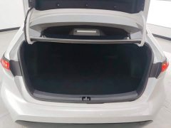 Toyota Corolla 1.8L CVT Luxury - ფოტო 4