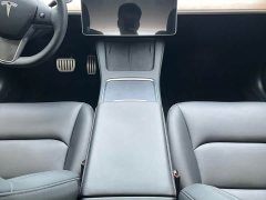 Tesla Model 3 Performance All-Wheel Drive - ფოტო 7