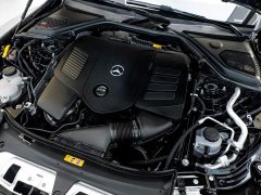 Mercedes-Benz E-Class New Energy 2024 E 350 e L Plug-in Hybrid Sedan - ფოტო 11
