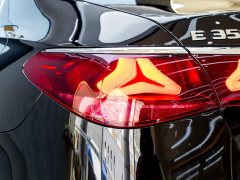 Mercedes-Benz E-Class New Energy 2024 E 350 e L Plug-in Hybrid Sedan - ფოტო 9