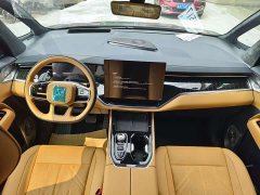 Zeekr Geely Geometry 009 Seven-Seat Ultra Home Edition - ფოტო 11