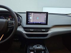 FAW Hongqi E-QM5 610km PLUS - ფოტო 13