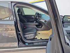 FAW Hongqi E-QM5 610km PLUS - ფოტო 8