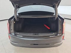 FAW Hongqi E-QM5 610km PLUS - ფოტო 4