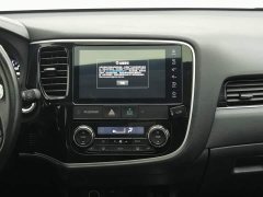 Mitsubishi Outlander 2021 2.4L AWD Radiance Edition 5-Seater - ფოტო 12