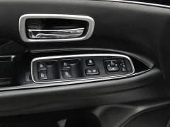 Mitsubishi Outlander 2021 2.4L AWD Radiance Edition 5-Seater - ფოტო 9