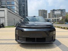 Li Auto L6 Pro Smart Refresh Edition - ფოტო 2