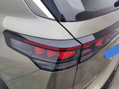 Volkswagen Taos L 380TSI AWD Luxury Easy Package - ფოტო 13