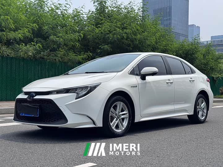 Toyota Corolla Hybrid 1.8H E-CVT Leading Edition
