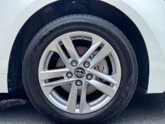 Toyota Corolla 2022 Hybrid 1.8H E-CVT Leading Edition - ფოტო 7