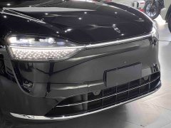 AITO M9 Extended Range Max 52kWh 6-Seater - ფოტო 9
