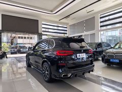 BMW X5 2022 xDrive 30Li Luxury M Sport Package - ფოტო 15