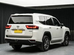 Toyota Land Cruiser (Imported) 3.5T Middle East Version - ფოტო 6