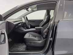 Tesla Model Y Rear-Wheel Drive - ფოტო 10