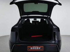 Tesla Model Y Rear-Wheel Drive - ფოტო 16