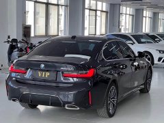 BMW 3 Series 325Li M Sport Package - ფოტო 9