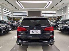 BMW X5 xDrive 40Li M Sport Package - ფოტო 13