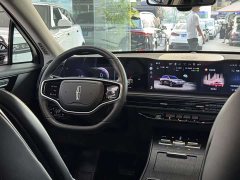 Lincoln Explorer 2023 2.0T Two-Wheel Drive Premium - ფოტო 8