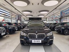 BMW X5 2022 xDrive 30Li Luxury M Sport Package - ფოტო 2