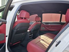 BMW 5 Series 530Li Luxury M Sport Package - ფოტო 9