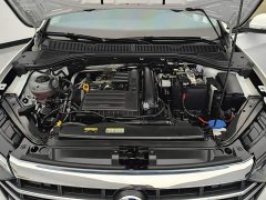 Volkswagen Sagitar 280TSI DSG Flying Edition - ფოტო 10