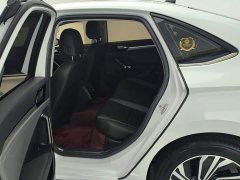 Volkswagen Sagitar 280TSI DSG Flying Edition - ფოტო 11