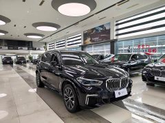 BMW X5 2022 xDrive 30Li Luxury M Sport Package - ფოტო 3