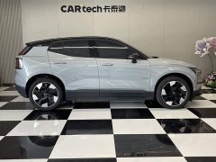 Volvo EX30 Rear-Wheel Drive Long Range Plus - ფოტო 4