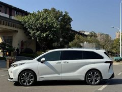 Toyota Gravia 2022 2.5L Hybrid Premium Edition - ფოტო 15