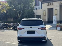 Toyota Gravia 2022 2.5L Hybrid Premium Edition - ფოტო 18