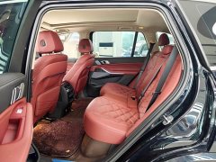 BMW X5 xDrive 30Li Luxury M Sport Package - ფოტო 13