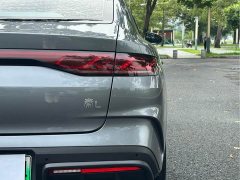 BYD Qin L DM-i 120KM Excellence Edition - ფოტო 9
