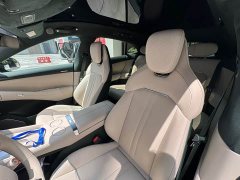 Xiaomi YU7 Four-Wheel Drive Max Edition - ფოტო 9