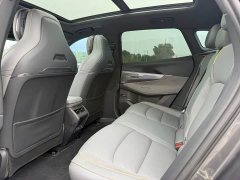 Lynk & Co Geely Lynk & Co 08 EM-P 120km Extended Range Halo - ფოტო 6