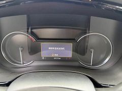Cadillac XT5 2.0T FWD Luxury - ფოტო 11
